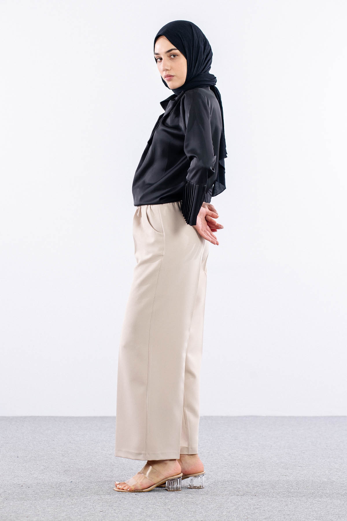 002 Pantolon 40-50 - Bej  - - 3