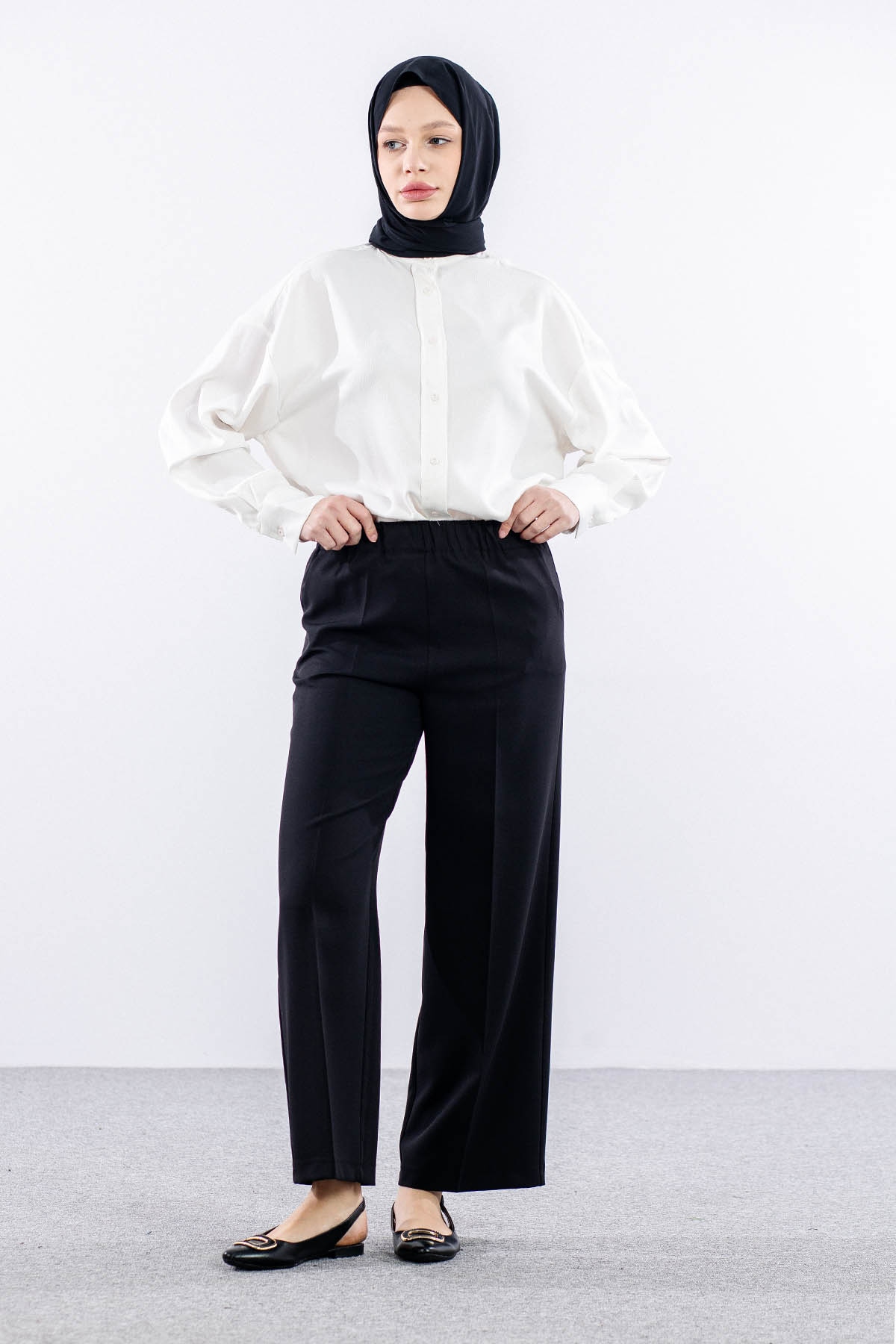 002 Pantolon 40-50 - Siyah  - - 1