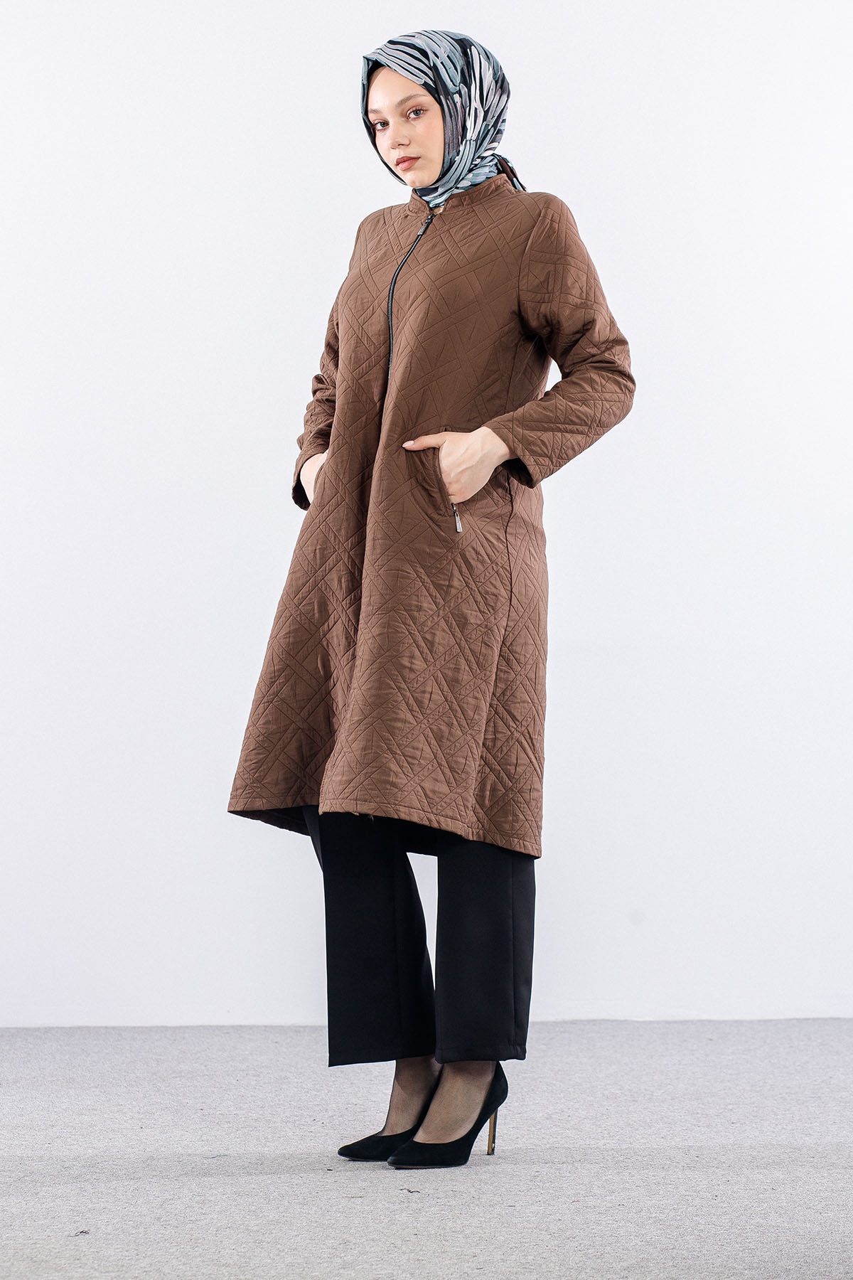 1775 A.boy Kaban 46-52 Kapitone - S_kahve - 1