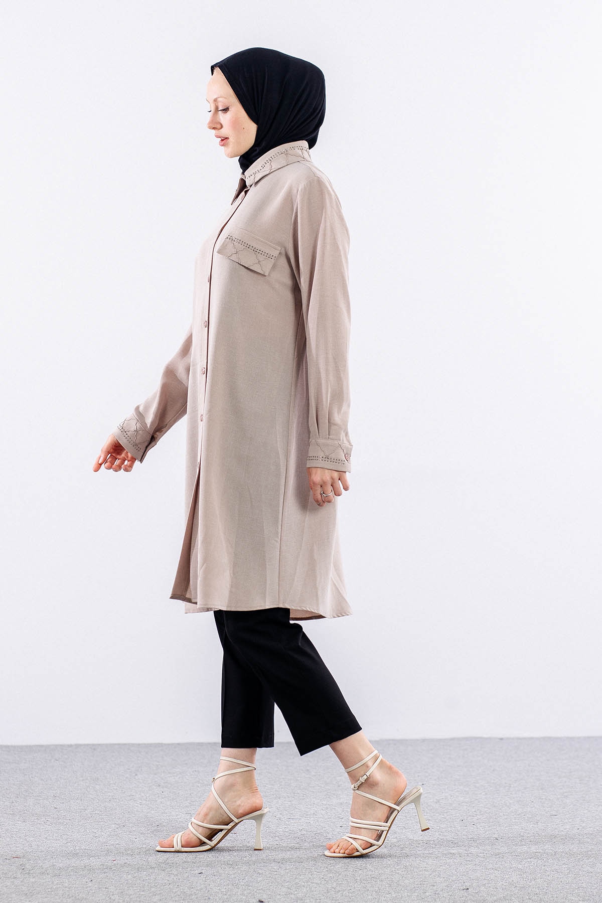 2677 Tunik 44-54 - Bej - 4