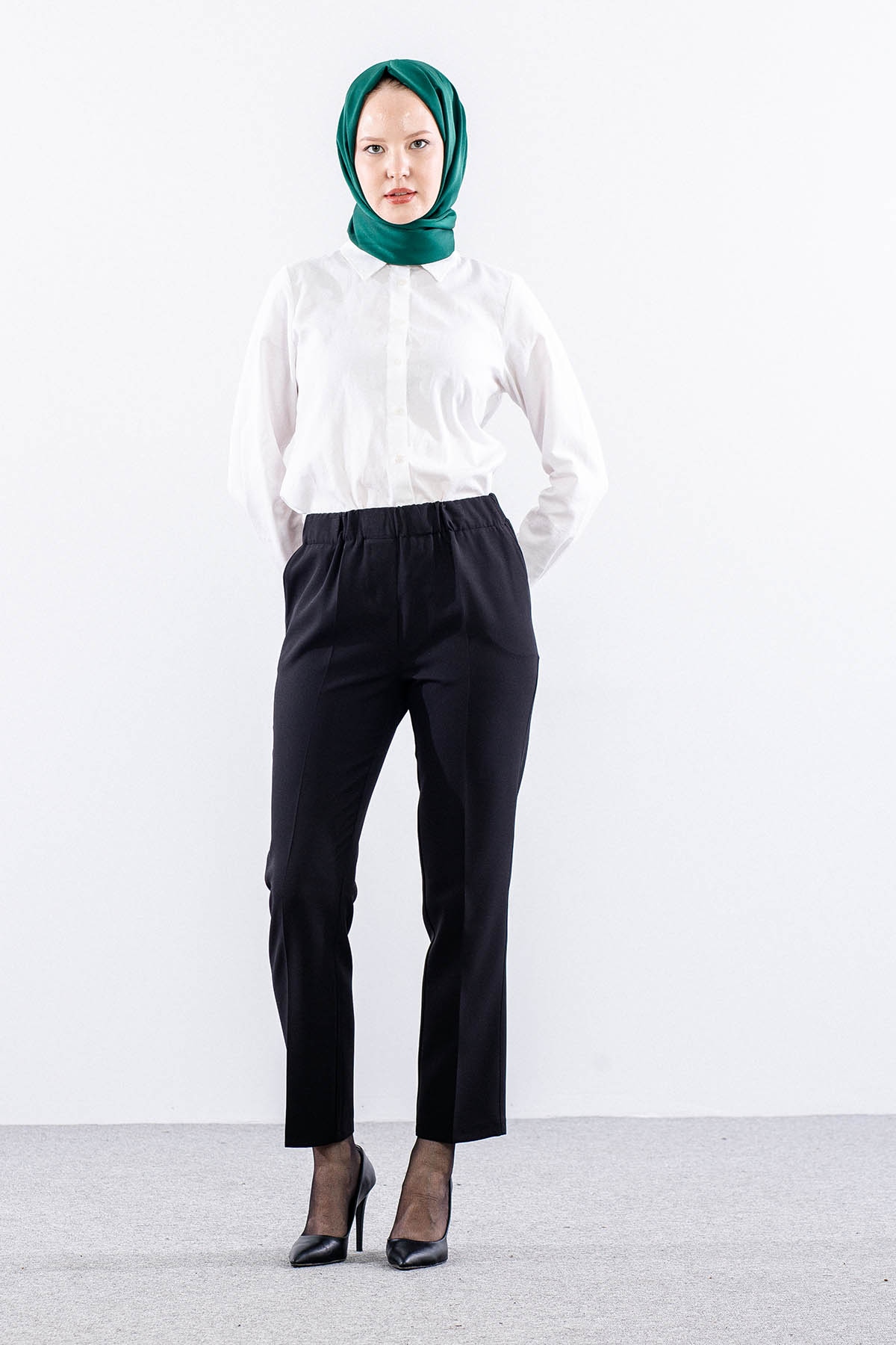 3210 Pantolon 40-50 - Siyah - - 2