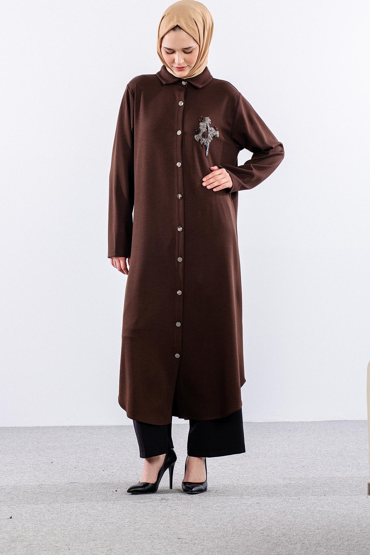 329 Tunik 38-48 Cicek Tas Isleme - Kahve - 2
