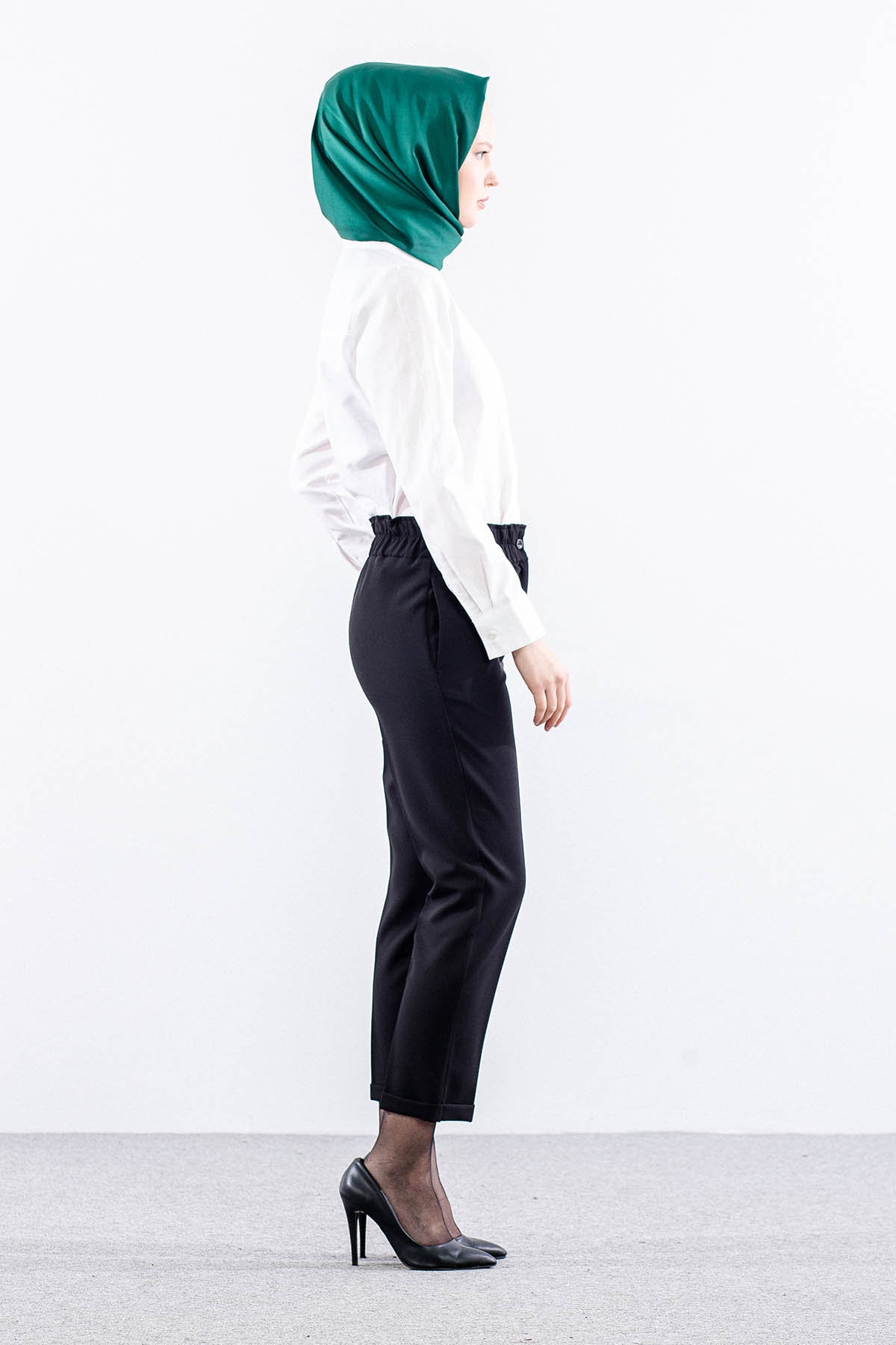 3335 Pantolon 38-48 - Siyah - 3