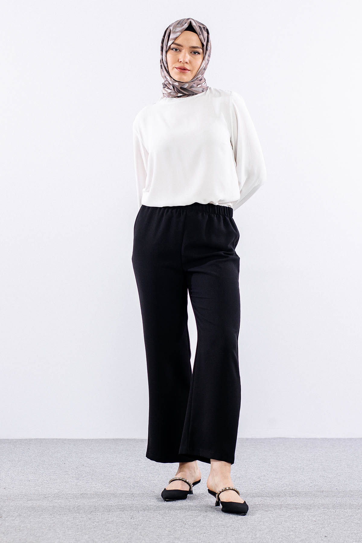 5015 Pantolon 40-50 - Siyah - - 2
