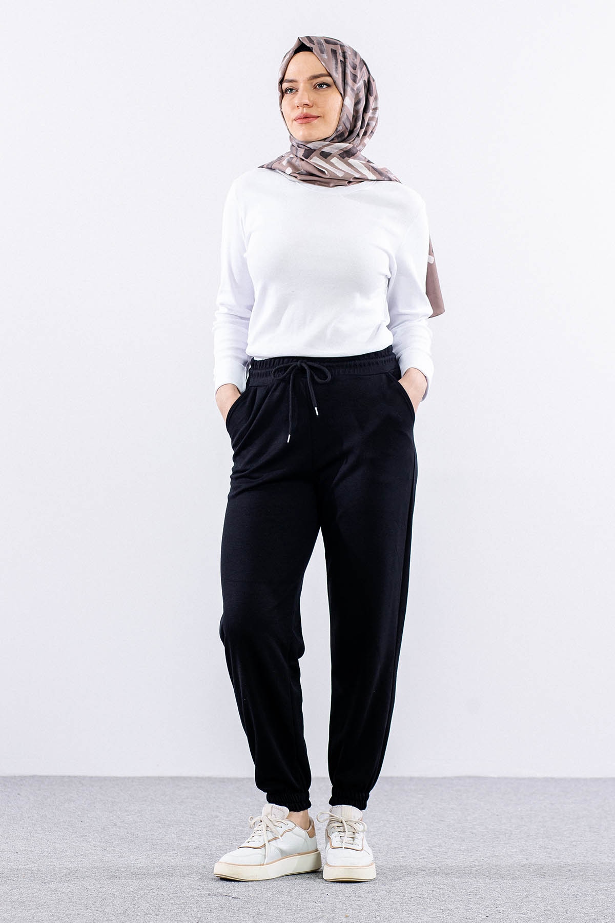 5631 Spor Pantolon 38-44 - Siyah - 1