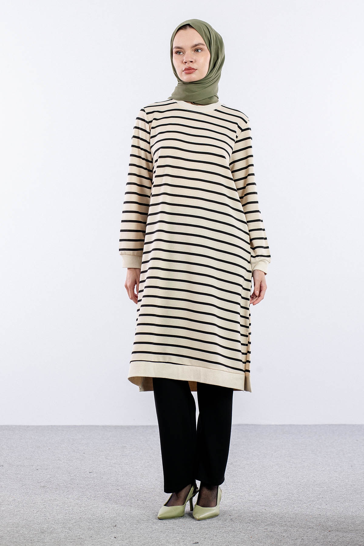 8043 Tunik 42-50 Cizgili Desen - Bej_siyah - 3