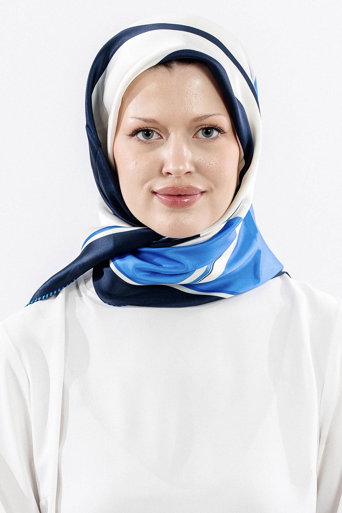 Dg12508 İpek Eşarp 90*90 Sura Dokuma - Lacivert_krem - 1