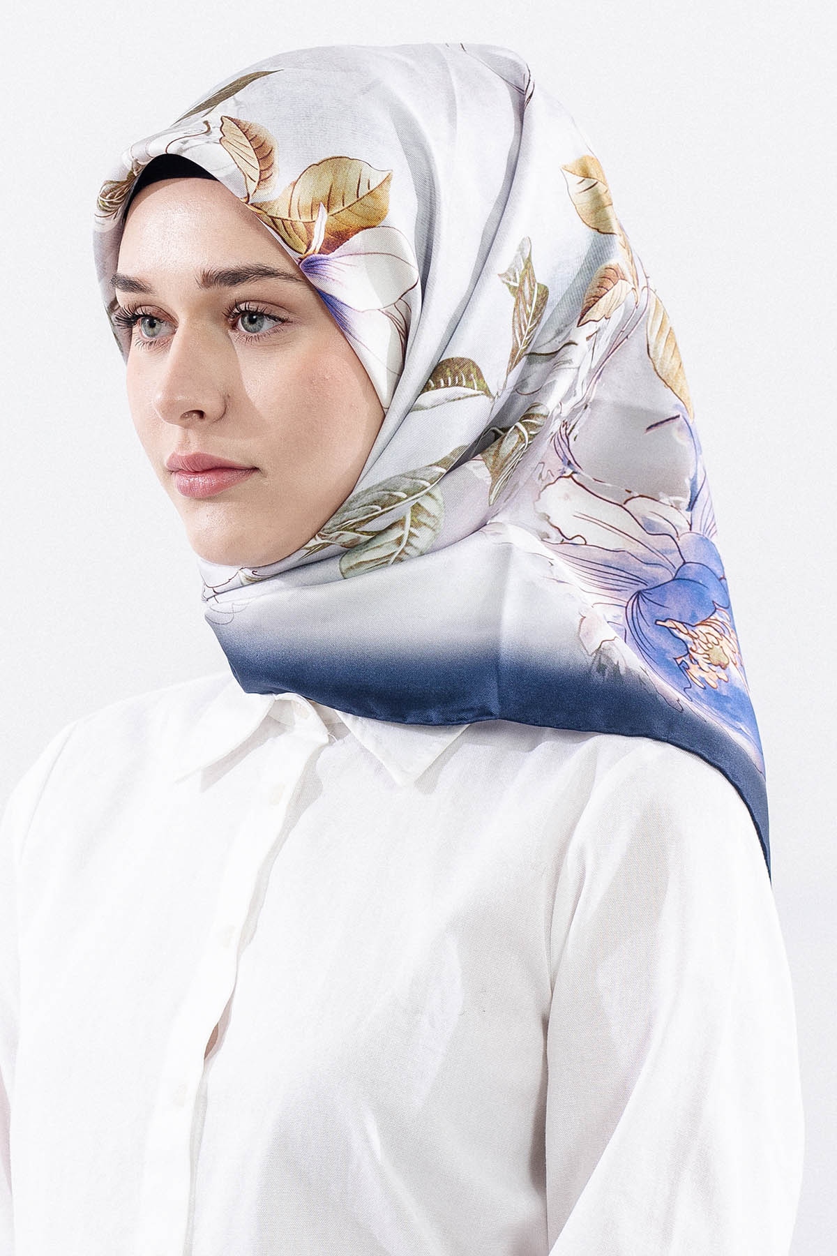 Dg14828 İpek Eşarp Sura Kumas Cicek Dali - Ekru_lacivert - 2