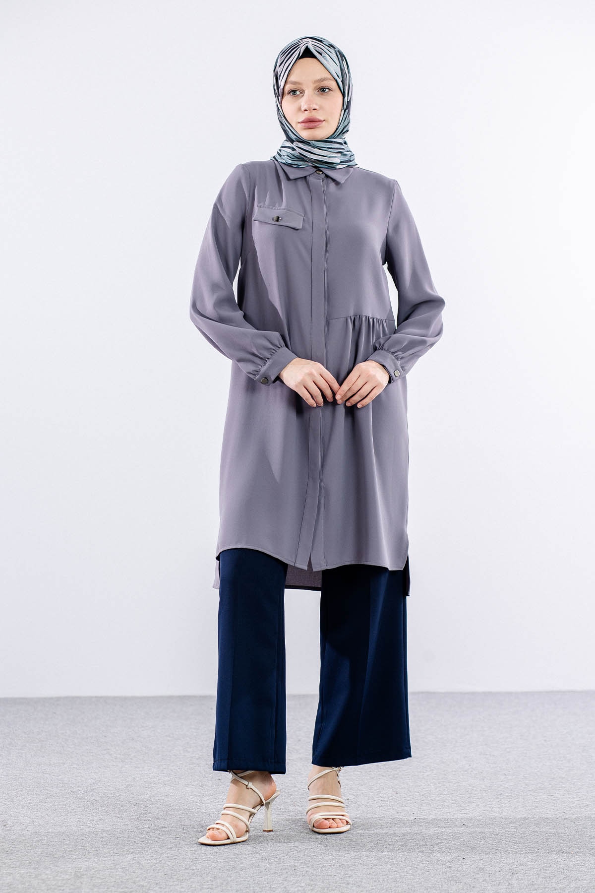 E-1521 Tunik 40-50 - Gri - 1